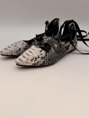 Atmosphere Snake Print Lace Up Ballet Flats Womens Size 7 EU 38 New